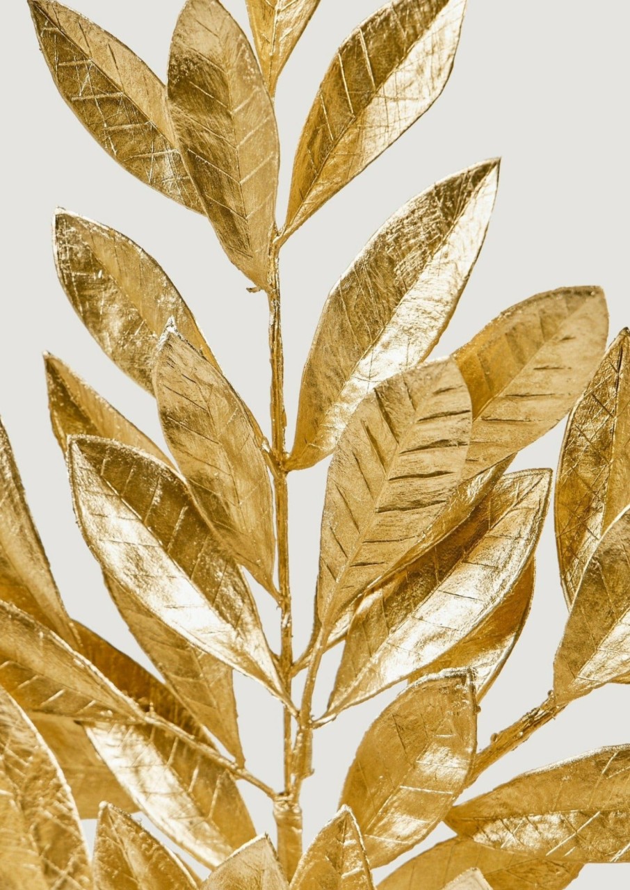 Winter Forest Radial | Faux Bay Leaf Spray In Metallic Gold - 24"