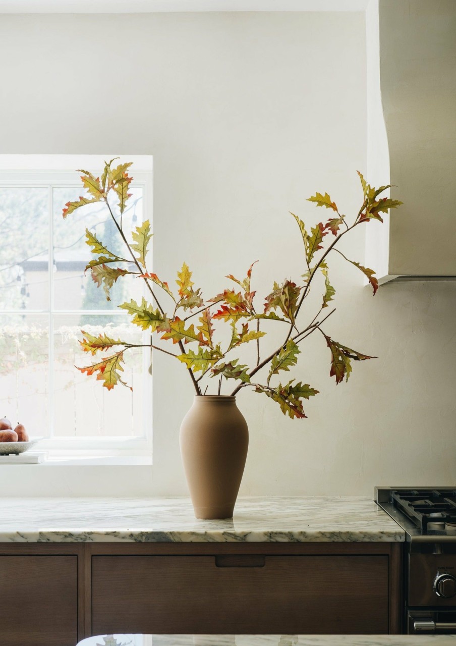 Fall Foliage Radial | Artificial Oak Leaf Branch - 43.25"